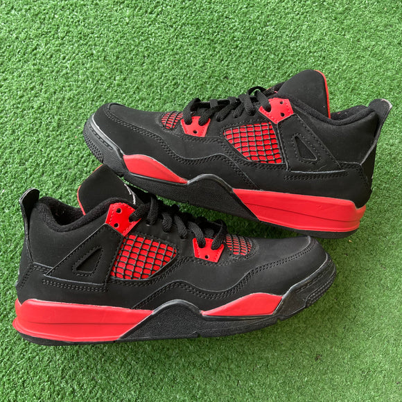 Jordan Red Thunder 4s Size 3Y