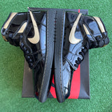 Jordan Black Metallic Gold 1s Size 9