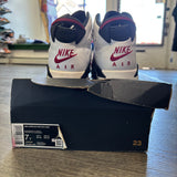 Jordan Carmine 6s Size 7Y