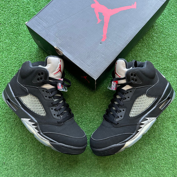 Jordan Black Metallic 5s Size 9