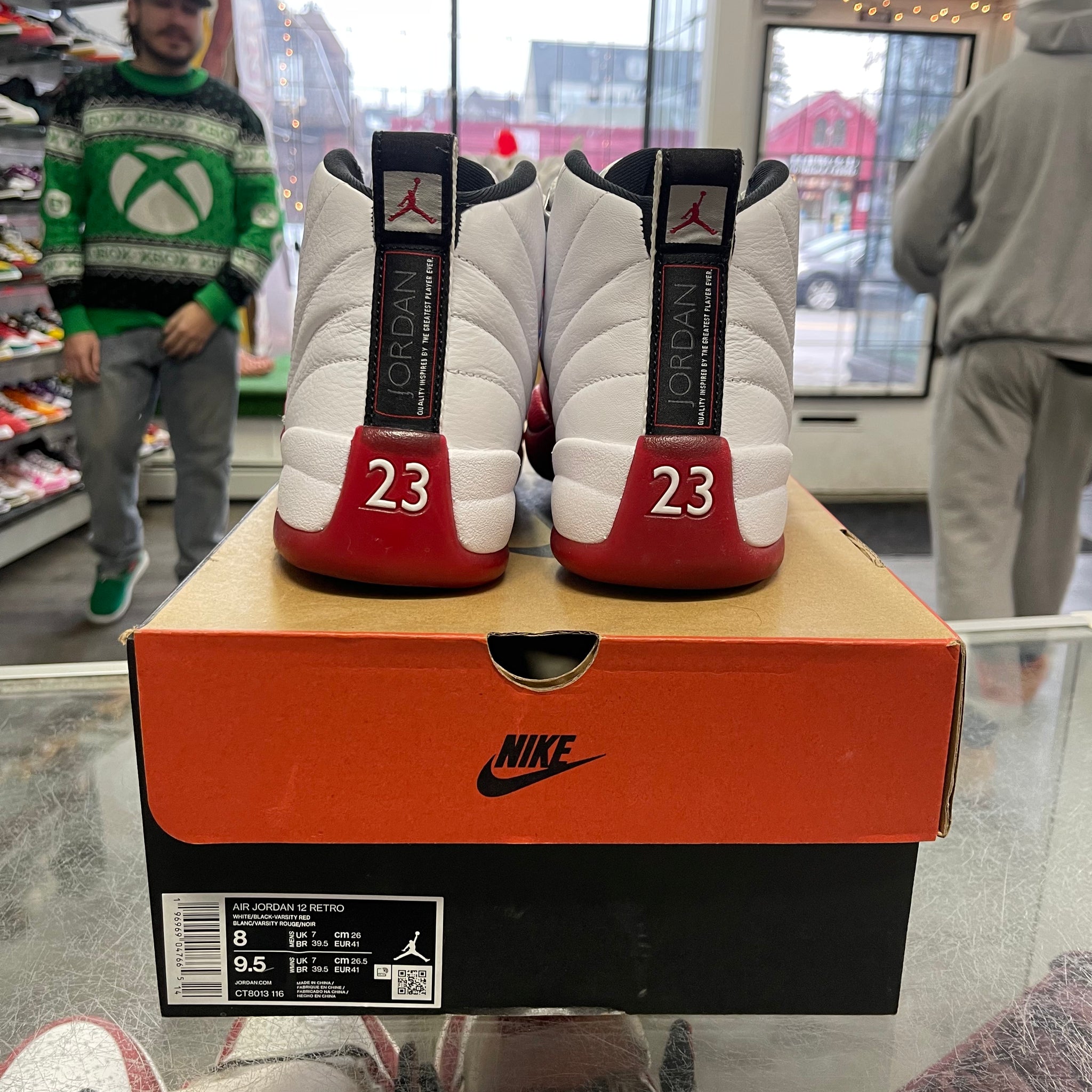 Jordan Cherry 12s Size 8 – My Cuzin Vintage display picture 1