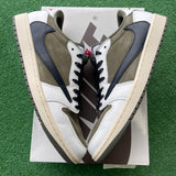 Jordan Travis Scott Medium Olive Low 1s Size 11.5