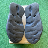 Yeezy Onyx Foam RNNR Size 10