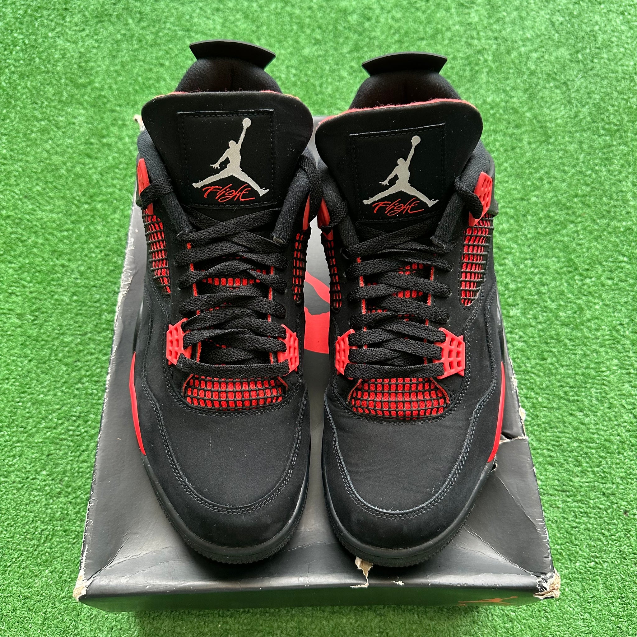 Jordan Red Thunder 4s Size 11.5 – My Cuzin Vintage