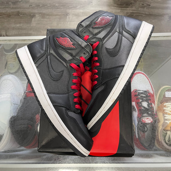 Jordan Satin Gym Red 1s Size 9.5