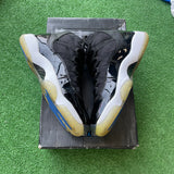 Jordan Space Jam 11s Size 9