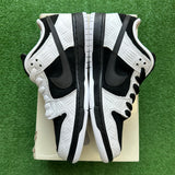 Nike Tightbooth SB Low Dunks Size 9.5