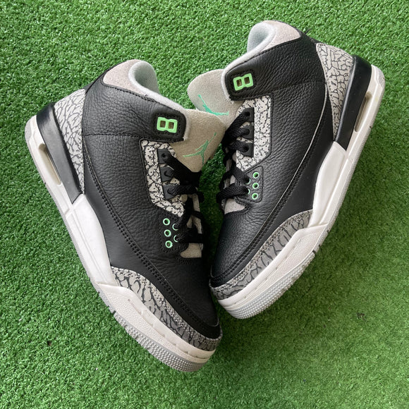 Jordan Green Glow 3s Size 6Y