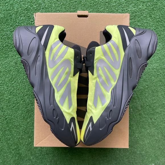 Yeezy Phosphor 700 MNVN Size 11.5