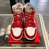 Jordan Varsity Red 1s Size 9.5W / 8M