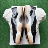 Jordan Neapolitan 11s Size 10.5W/9M