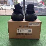 Yeezy Onyx 350 V2s Size 8.5