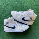 Jordan Coconut Milk Mid 1s Size 6.5