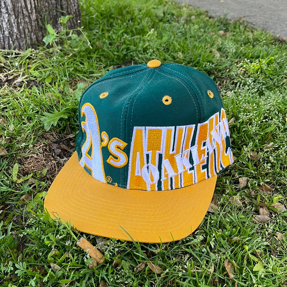 Vintage Oakland Athletics Snap Back Hat