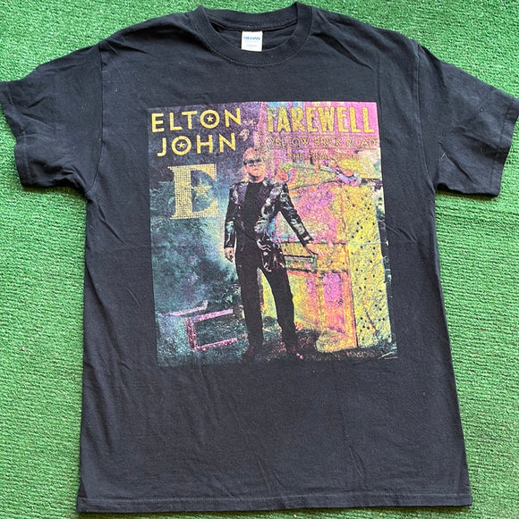 Elton John Farewell Yellow Brick Road The Final Tour Tee Size M