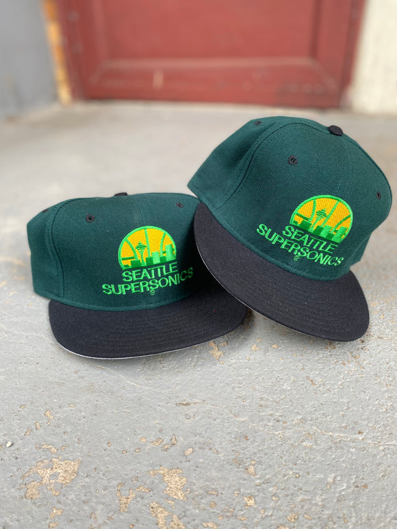 Vintage Seattle Supersonics New Era Fitted Hat